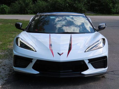 Used 2023 Chevrolet Corvette Stingray Premium Conv w/ Z51 Performance Package RWD image 18