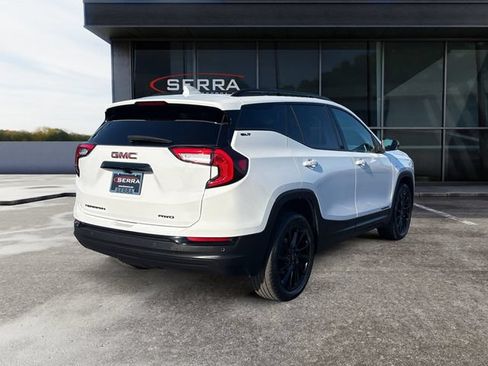 Used 2023 GMC Terrain SLT w/ Elevation Edition AWD/4WD image 5