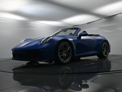 Used 2025 Porsche 911 Carrera image 49