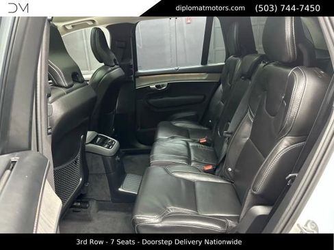 Used 2025 Volvo XC90 T8 Ultra w/ Protection Package Premier AWD/4WD image 24