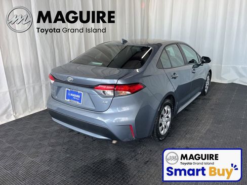 Used 2022 Toyota Corolla LE FWD image 35