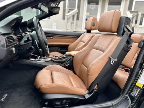 Used 2011 BMW 335i Convertible RWD image 5