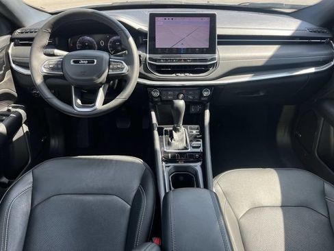 Used 2023 Jeep Compass High Altitude AWD/4WD image 12