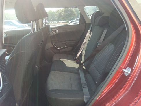 Used 2020 Kia Soul S FWD image 32