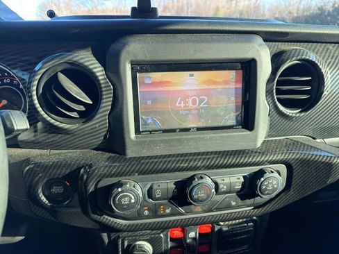 Used 2020 Jeep Gladiator Sport w/ Quick Order Package 24S image 15