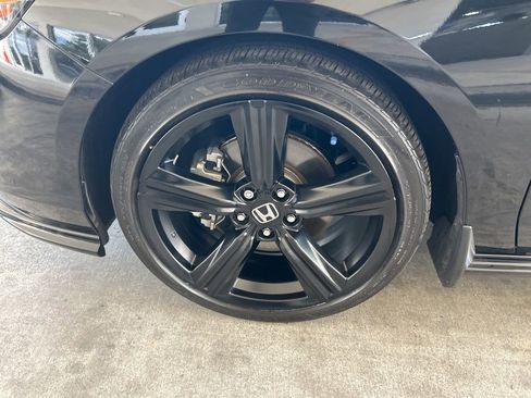 Used 2024 Honda Accord Sport image 13