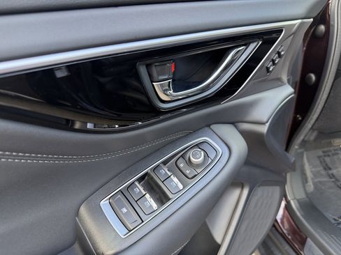 Used 2025 Subaru Outback Limited w/ Popular Package #2 image 16