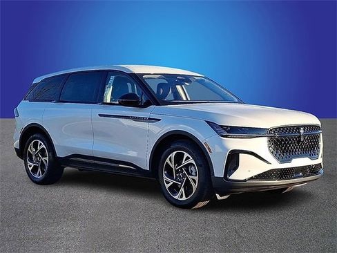 New 2026 Lincoln Nautilus Premier w/ Jet Appearance Package image 2