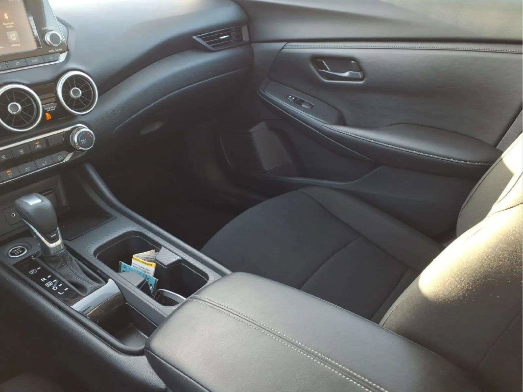 Used 2025 Nissan Sentra S FWD image 13