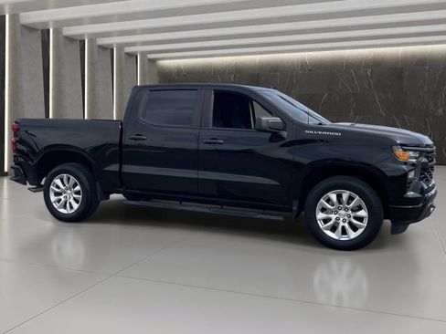 Used 2023 Chevrolet Silverado 1500 Custom RWD image 8