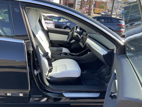 Used 2020 Tesla Model 3 Long Range image 57