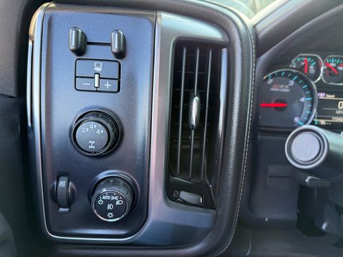 Used 2016 Chevrolet Silverado 2500 LTZ w/ Duramax Plus Package image 11
