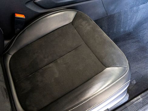 Used 2023 Jeep Grand Cherokee Altitude image 30