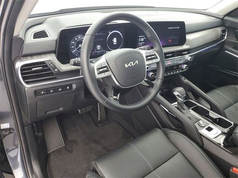 Used 2024 Kia Telluride SX image 20
