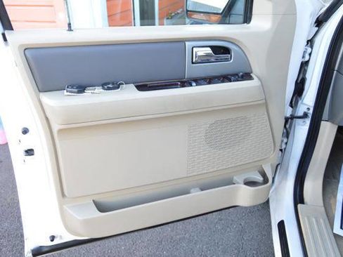 Used 2012 Ford Expedition EL XLT image 34