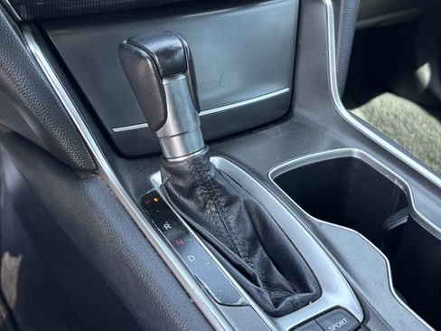 Used 2021 Honda Accord Sport image 26