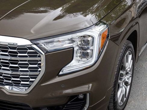 Used 2023 GMC Terrain Denali AWD/4WD image 36