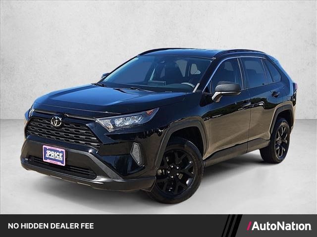 Used 2021 Toyota RAV4 LE FWD image 1