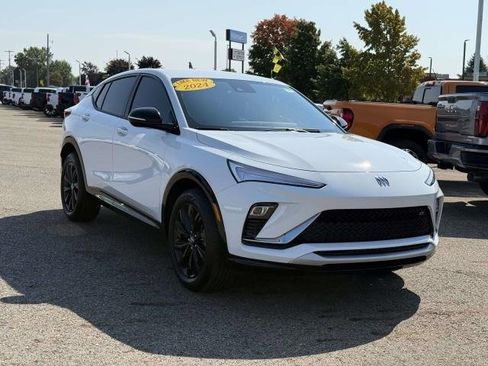 Used 2024 Buick Envista Sport Touring w/ Convenience I Package image 4