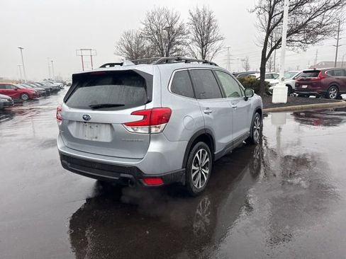 Used 2022 Subaru Forester Limited image 13