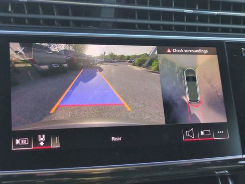 Used 2021 Audi Q7 3.0T Prestige image 20