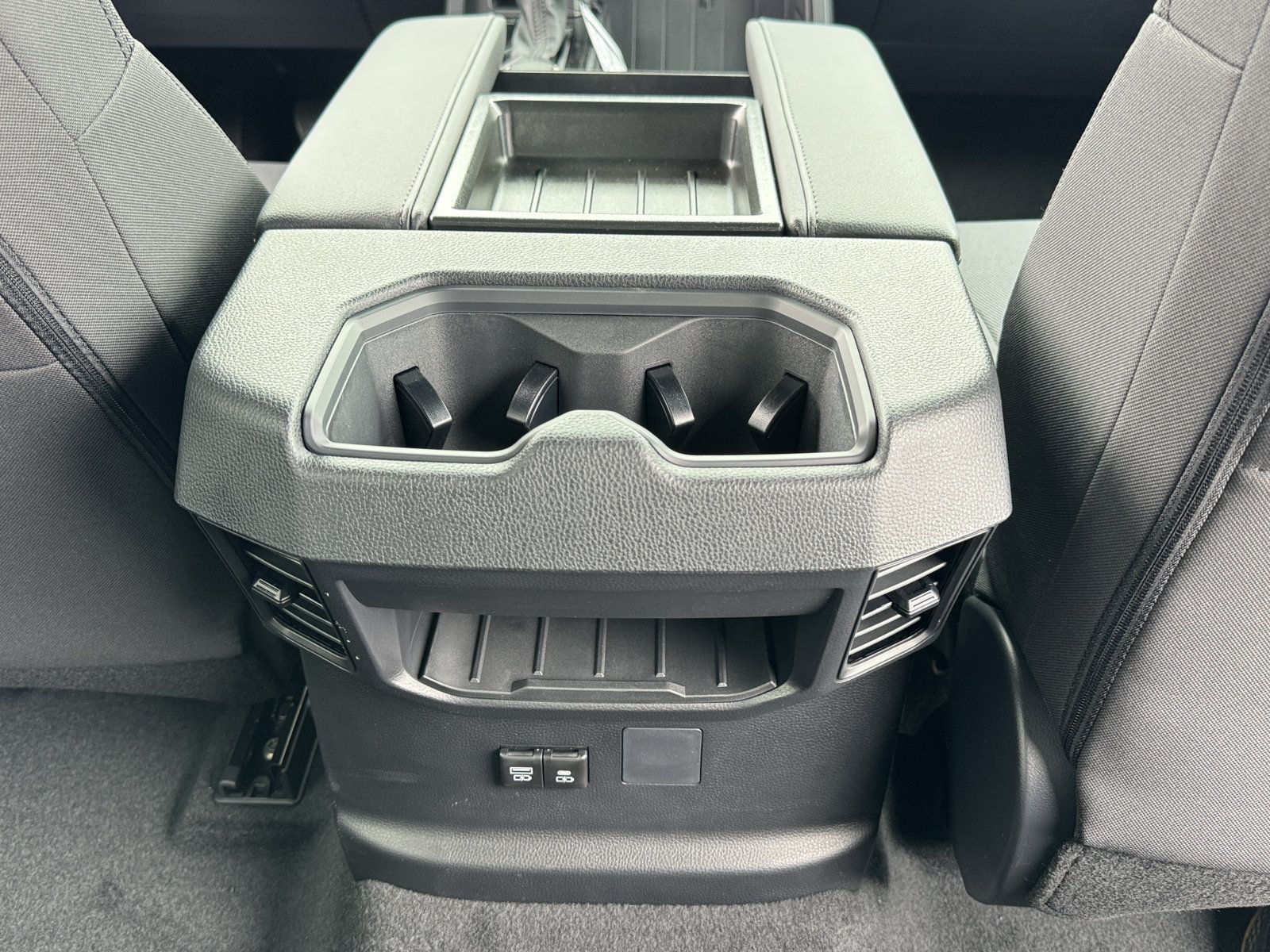 New 2026 Toyota Tundra SR5 AWD/4WD image 7