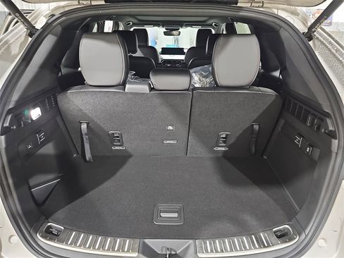 New 2026 MAZDA CX-90 Plug-In Hybrid w/ Premium Plus image 13