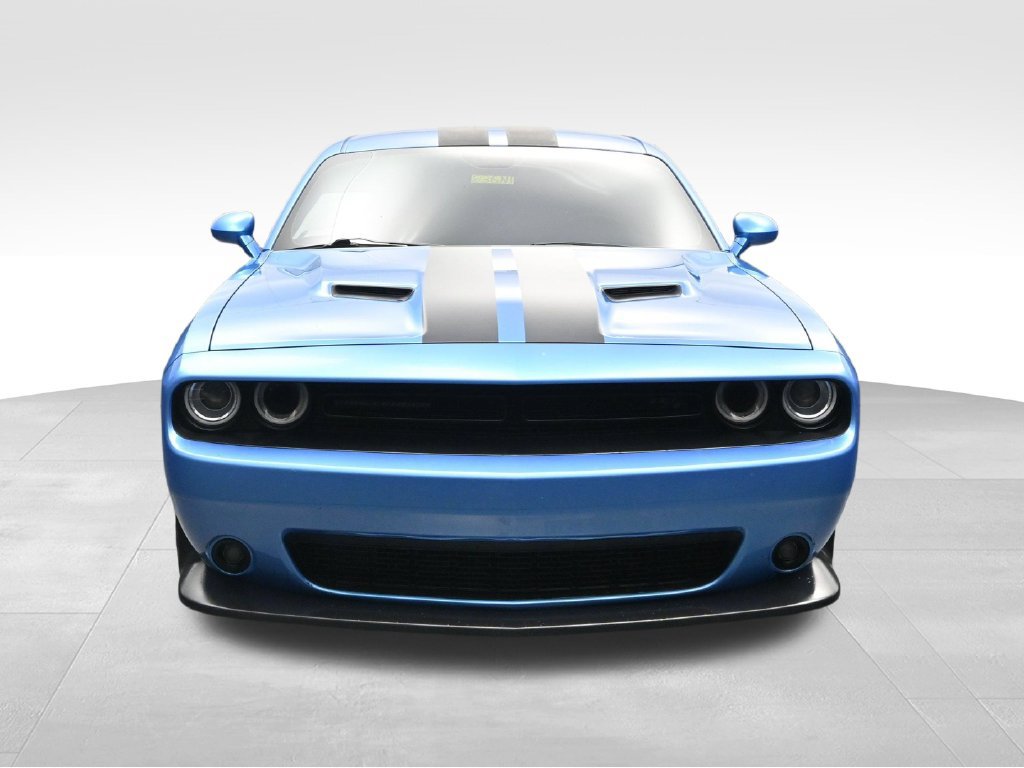 Used 2018 Dodge Challenger R/T w/ Blacktop Package RWD image 8