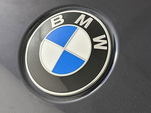Used 2018 BMW 540i RWD image 15