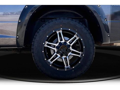 Used 2016 RAM 1500 Classic SLT AWD/4WD image 39