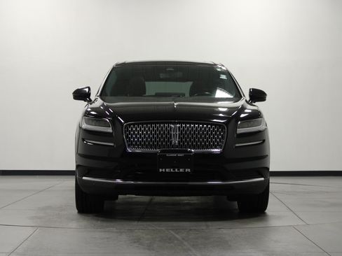 Used 2022 Lincoln Nautilus Reserve w/ Equipment Group 201A AWD/4WD image 9