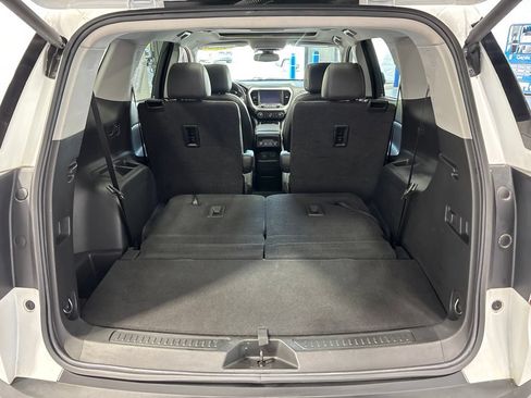 Used 2023 GMC Acadia SLT AWD/4WD image 50
