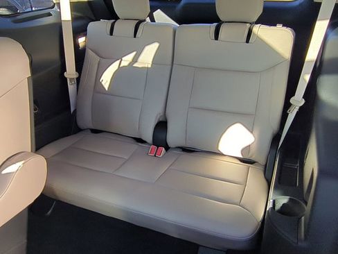 Used 2023 Ford Explorer Limited w/ Equipment Group 301A image 20