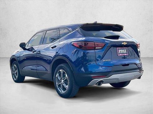 Certified 2023 Chevrolet Blazer LT image 13