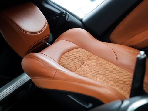 Used 2016 Nissan 370Z Touring RWD image 54