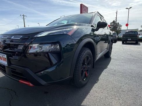 New 2026 Nissan Rogue SV image 9