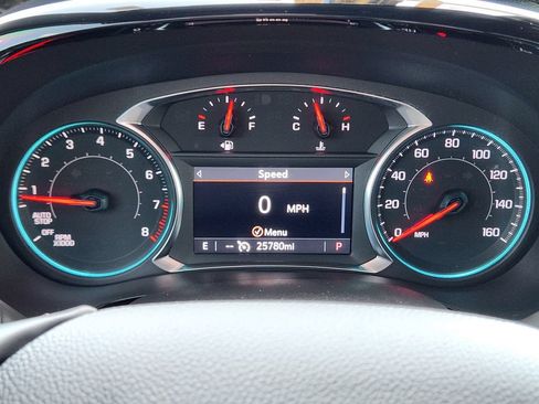 Certified 2023 Chevrolet Traverse RS FWD image 16