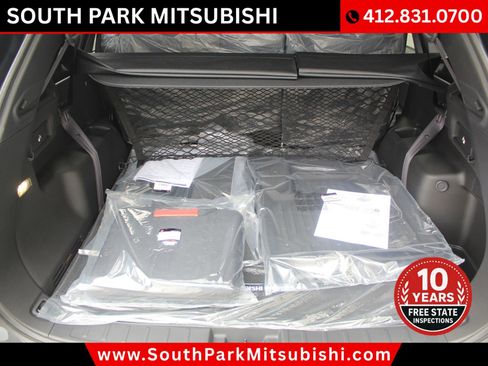 New 2025 Mitsubishi Outlander SE image 31