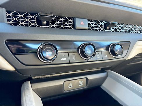 Certified 2024 Honda Accord LX image 17