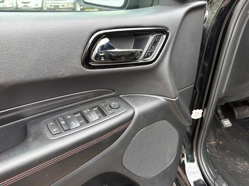 Used 2025 Dodge Durango GT AWD/4WD image 11
