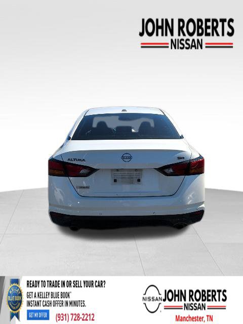 Used 2024 Nissan Altima 2.5 SR w/ SR Premium Package FWD image 8