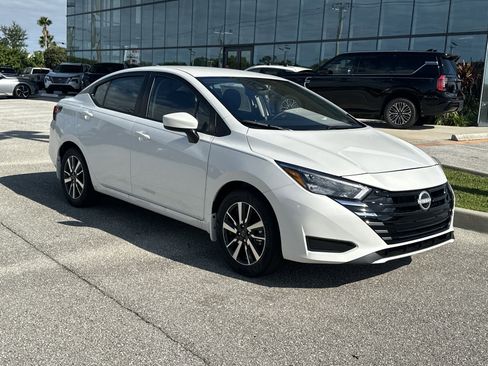 New 2025 Nissan Versa SV w/ Trunk Package image 5