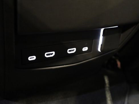 Used 2023 Cadillac Escalade V image 42