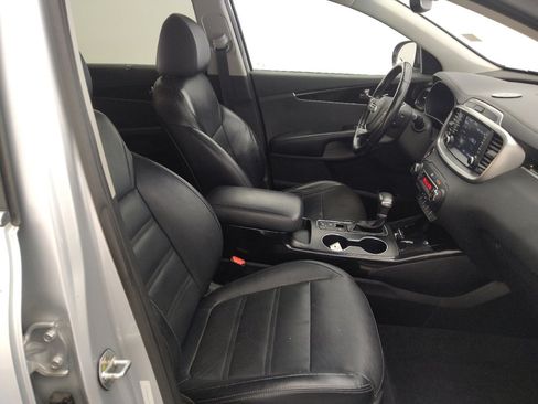 Used 2019 Kia Sorento EX w/ EX Touring Package FWD image 21