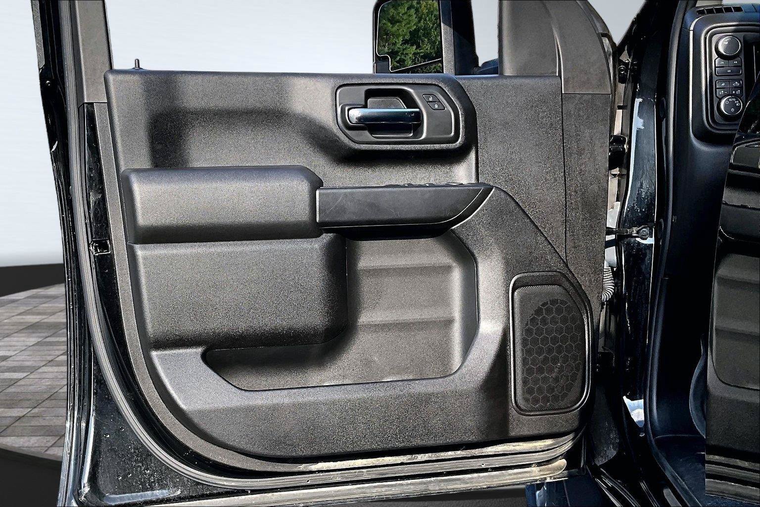 Used 2024 Chevrolet Silverado 2500 Custom w/ Custom Value Package AWD/4WD image 24