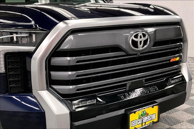 Used 2024 Toyota Tundra Limited AWD/4WD image 36