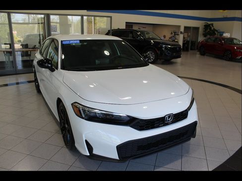Certified 2025 Honda Civic Sport image 3