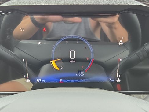 New 2026 Chevrolet TrailBlazer LT w/ Midnight Edition FWD image 25