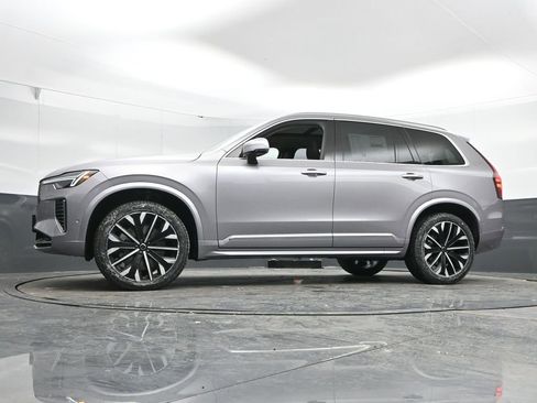 New 2026 Volvo XC90 B5 Plus w/ Protection Package AWD/4WD image 41