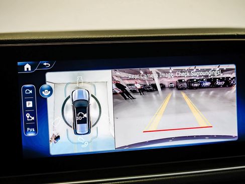 Used 2025 Mercedes-Benz GLS 450 4MATIC image 25